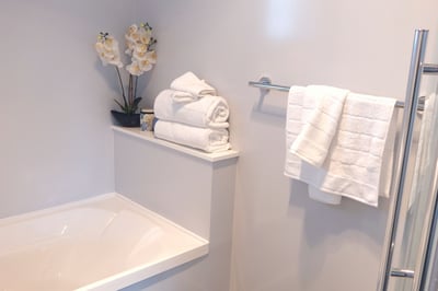 Genius Homes Family Bathroom